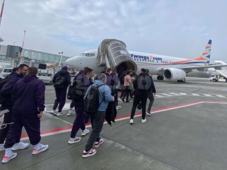 Sparta Praga a întâmpinat dificultăți în Craiova » Problema cehilor la aeroport