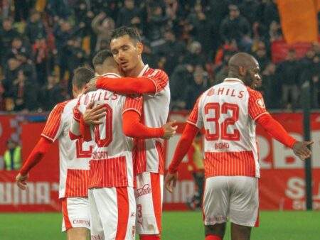 Reînvie moda „sateliților”: Știința aduce jucători la Dinamo