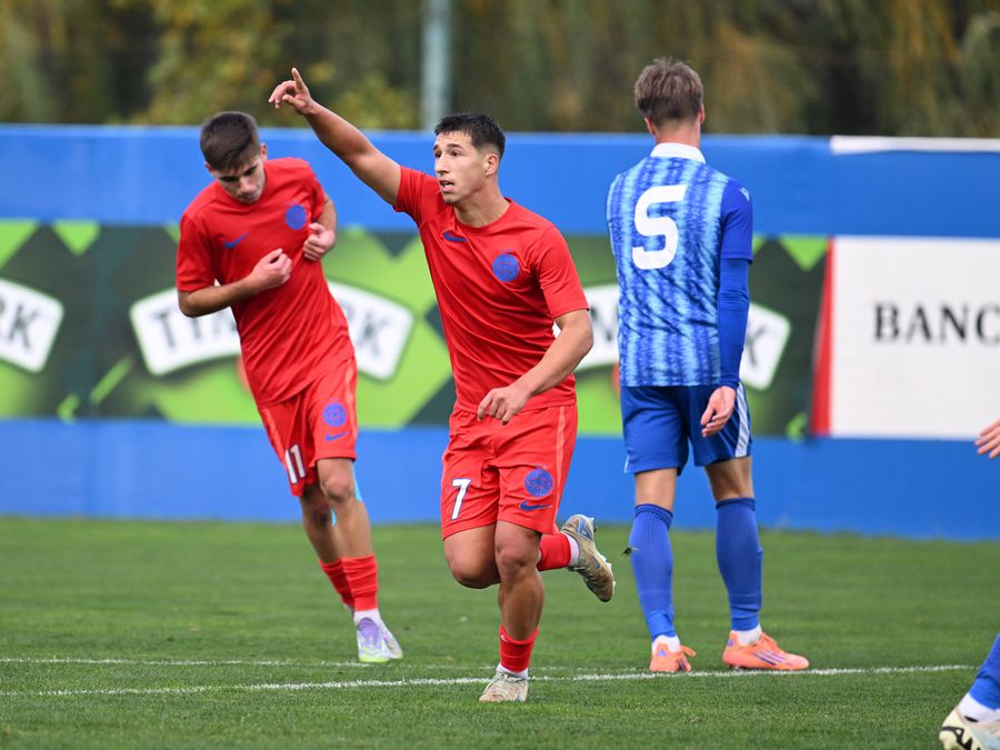 Becali l-a văzut la TV și l-a cerut la FCSB