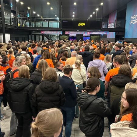 „Care este primul nume de sportiv din ROMÂNIA care vă vine în minte?” » Două legende se află la egalitate pe primul loc