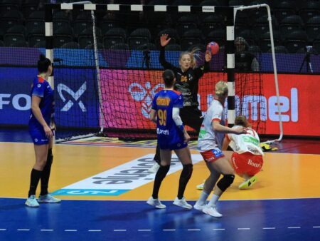 Mihăilă a revenit la formula de succes! Ce a hotărât cu 3 ore înainte de meciul cu Ungaria