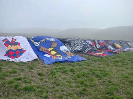 UPDATE / FOTO „Ați fost celebri” » Cutremur de Crăciun pe scena ultras din România! „Câinii” au prezentat „prada” pe câmp, iar steliștii au reacționat