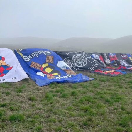 UPDATE / FOTO „Ați fost celebri” » Cutremur de Crăciun pe scena ultras din România! „Câinii” au prezentat „prada” pe câmp, iar steliștii au reacționat