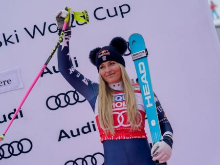 Lindsey Vonn, alte două podiumuri în Cupa Mondială la 41 de ani, cu implanturi de titan în genunchi