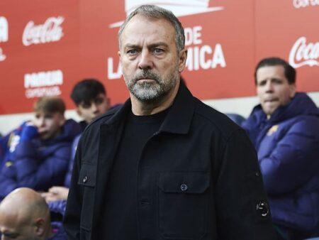 Casting la Barcelona pentru un fundaș central: Trei mari jucători pe lista lui Hansi Flick