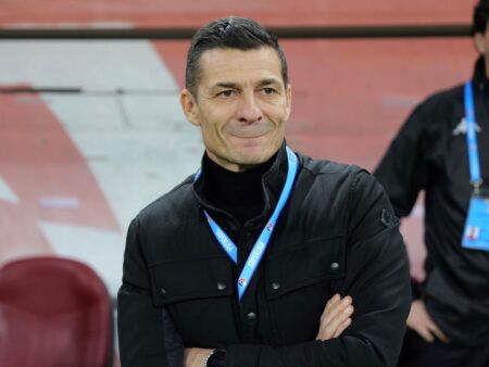 Costel Gâlcă îi solicită lui Dan Șucu transferuri urgente pentru a evita pierderea primului loc: „Avem nevoie de calitate”