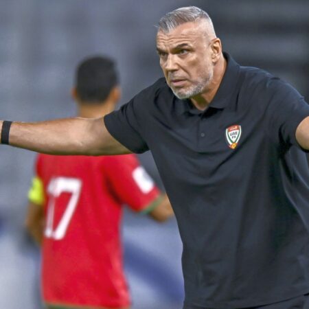 Mare surpriză în „sferturile” Cupei Arabe » Olăroiu: „Norocul a zâmbit de data aceasta”