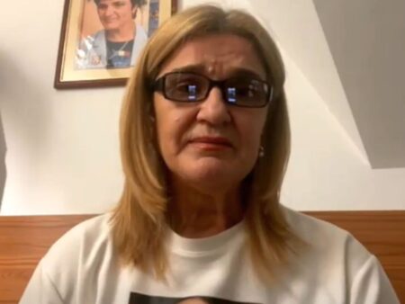 „Mă deranjează că am premiat bucătarii și ospătarii… Mă face să plâng!”