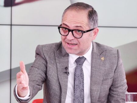 „Să fie clar, s-a încheiat! Vor beneficia doar cei care, ÎNTR-ADAAR, au câștigat medalii pentru România!”