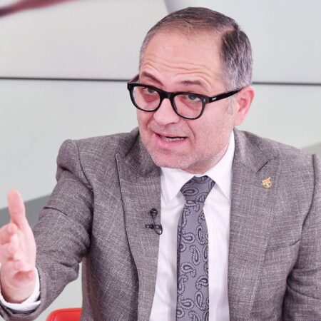 „Să fie clar, s-a încheiat! Vor beneficia doar cei care, ÎNTR-ADAAR, au câștigat medalii pentru România!”