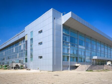 Președintele FR de Culturism și Fitness critică Sala Polivalentă din București și elogiază Clujul