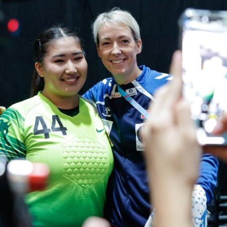 Întâlnirea neașteptată cu portarul legendar a avut loc la Campionatul Mondial, inspirată de o imagine generată de AI.