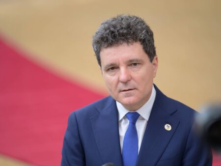 „Încălcarea principiilor fundamentale ale Constituției și ale tratatelor europene”