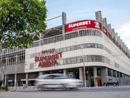 Stadionul Rapid își schimbă din nou denumirea! Ce va deveni cu cei 600.000 de euro care alimentau clubul?