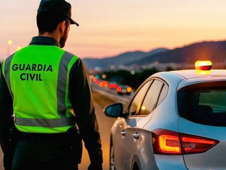 Un milion de români vor fi afectați de noua reglementare rutieră! Accesoriul obligatoriu începând cu 1 ianuarie: care este prețul?