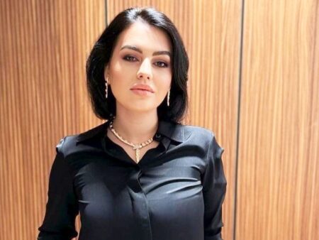 Piero Ferrari, un dar de 32 de milioane de euro pentru soția sa, Romina Gingașu