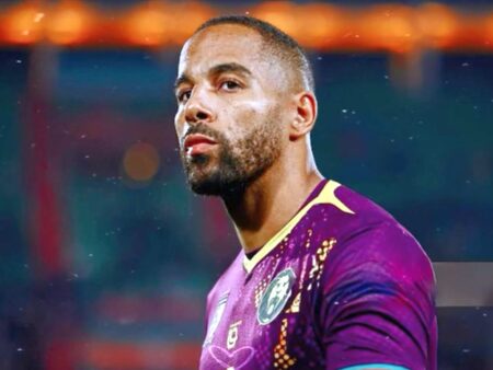 Devis Epassy, goalkeeperul lui Dinamo, recompensat după prima etapă a Cupei Africii pe Națiuni