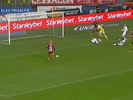 „Ratarea secolului” la Botoșani – Rapid » Momentul care va face înconjurul lumii! Șocant cum a ratat Petrila poarta goală.