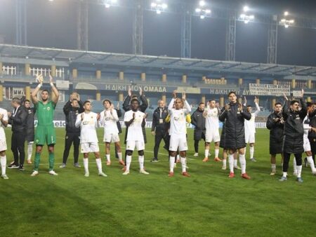 Atenție, Craiova! AEK Atena joacă fantastic: 10 victorii în 11 meciuri și un 5-0 în ultima etapă