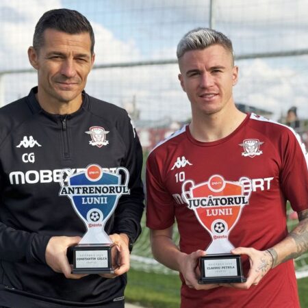 Constantin Gâlcă și Claudiu Petrila au fost distinși cu trofeele pentru Antrenorul și Jucătorul lunii noiembrie 2025 + cine a votat pentru rapidiști