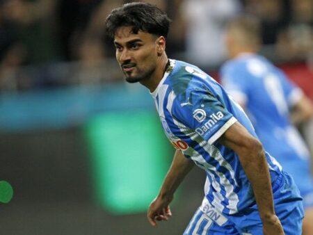 AEK Atena – Universitatea Craiova, TRANSMISIE LIVE pe Sport.ro de la ora 22:00! Provocarea decisivă pentru olteni