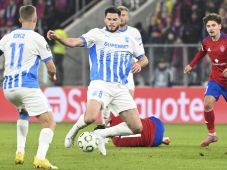 Universitatea Craiova, afectată grav înainte de confruntarea cu Sparta Praga! Cinci jucători internaționali sunt INCOMPATIBILI