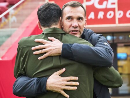 „Abramovich trebuie să finanțeze Ucraina”