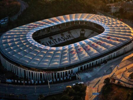 Pe ce stadion joacă echipa națională a Turciei