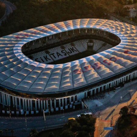 Pe ce stadion joacă echipa națională a Turciei