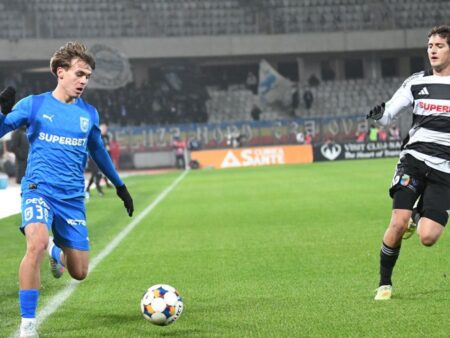 Patru grade Celsius și niciun gol: câți spectatori au asistat la meciul Universitatea Cluj – Universitatea Craiova, de Ziua Națională.