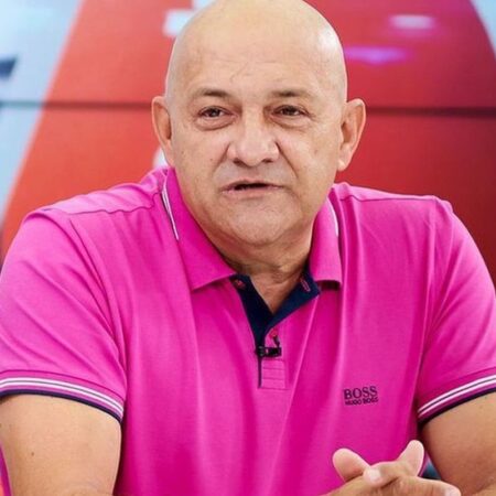 „Nu este permis să te comporti astfel. Renunță la aceste atitudini.”