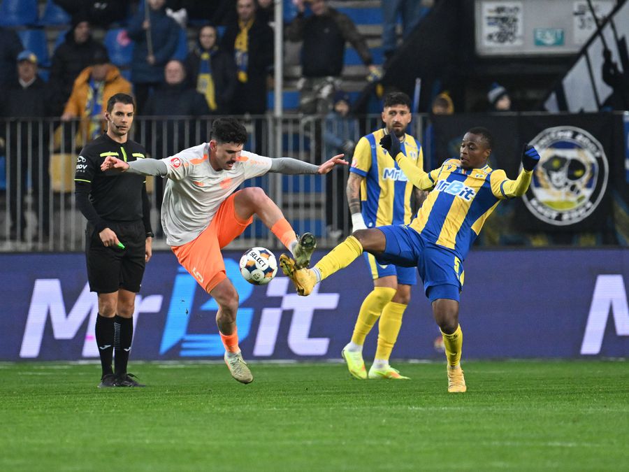 Gabi Balint l-a remarcat pe Danel Dongmo: „Extraordinar! Foarte bun”