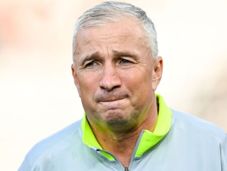 Dan Petrescu a alarmat englezii: „Îngrijorător, o afecțiune misterioasă”