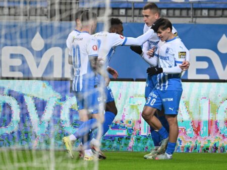 David Matei, primele goluri în Superliga cu Universitatea Craiova – Csikszereda! Puștiul oltenilor a strălucit în prima repriză.