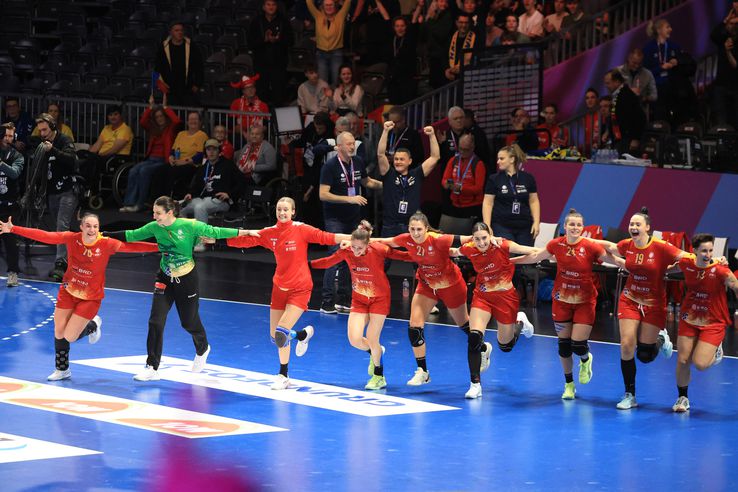 România - Japonia, duel la Campionatul Mondial de handbal feminin