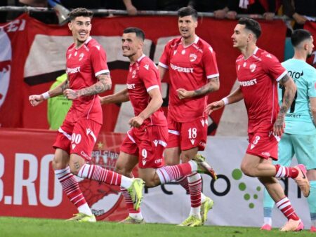 Mesaj din China înainte de FCSB – Dinamo: fostul dinamovist crede că „haita” poate câștiga titlul