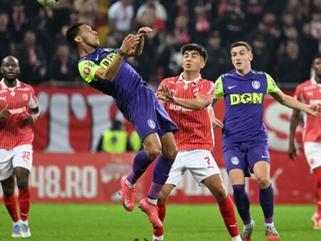 Transfer de 1,5 milioane de euro! Fotbalistul a părăsit echipa și semnează în curând.