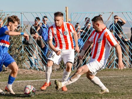 Două echipe cu același nume în Drobeta-Turnu Severin! Una dintre acestea este antrenată de Florin Șoavă.