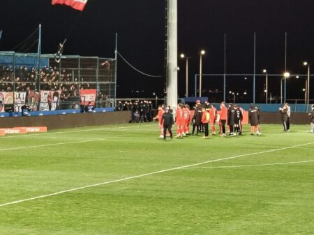 Dinamo nu a părut afectată de egalul cu Farul, dar le-a cerut favoriților să triumfe în derby-ul cu FCSB.