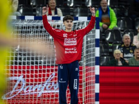 După debutul în Bundesliga și în Europa League, portarul român de 18 ani își dorește să participe la Campionatul European: „Cel mai bun an din carieră”