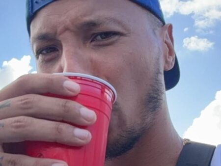 Fără echipă timp de un an, a creat o minune: s-a calificat la Cupa Mondială și a semnat!