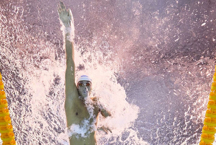 David Popovici în acțiune la Mondialele de la Singapore Aurul și frica