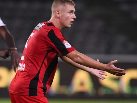 Fostul fundaș al lui Dinamo afirmă: „Am primit oferte de la Norwich, Aston Villa și Legia Varșovia”