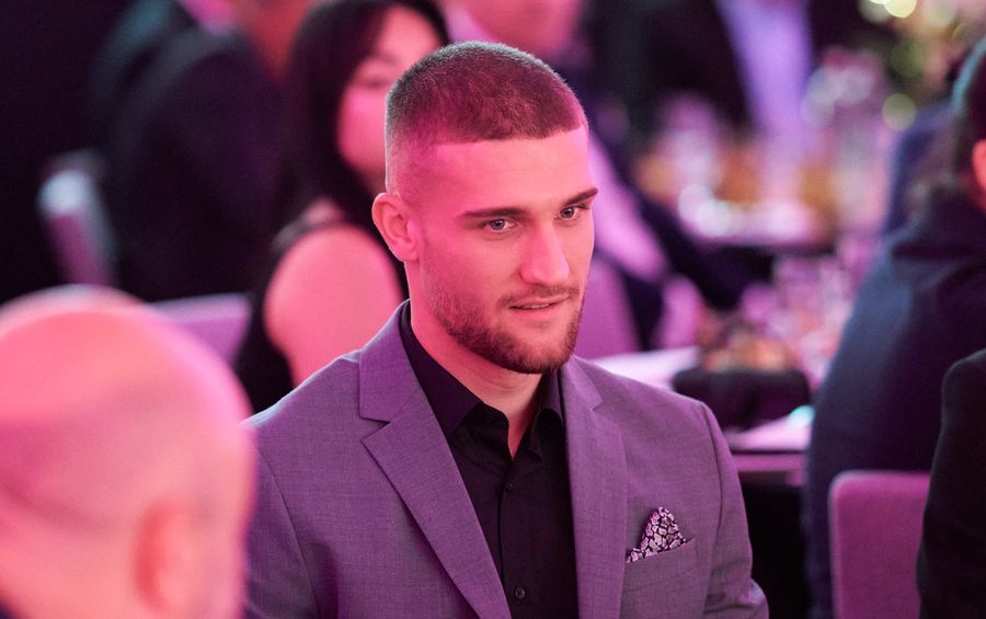 Daniel Bîrligea la Gala Fanatik Lovitură grea pentru FCSB! Atacantul nu va mai evolua în 2025: „Are piciorul mai vânăt decât cerul lui Bacovia”