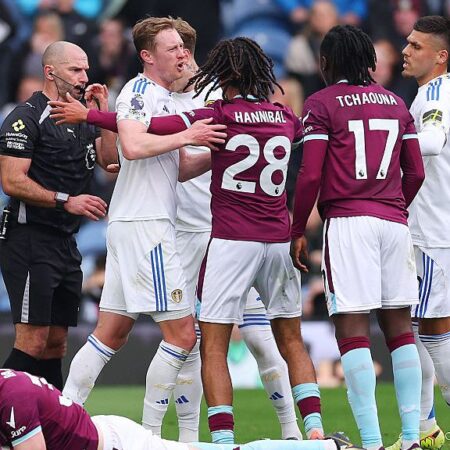 A sosit factura! Sancțiunea aplicată jucătorului care a scuipat în direcția fanilor inamici.