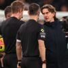 Thomas Frank critică arbitrajul după Tottenham – Liverpool 1-2: „O eroare colosală”. Răspunsul antrenorului lui Radu Drăgușin.