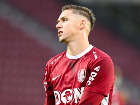 E-MIL aduce cele mai noi știri | Louis Munteanu are probleme la CFR Cluj, iar FCSB riscă să rămână fără Florin Tănase