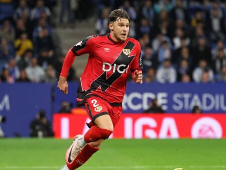 Andrei Rațiu își schimbă postul în Conference League sub îndrumarea antrenorului. Nota obținută de „Sonic” după Jagiellonia – Rayo Vallecano 1-2.