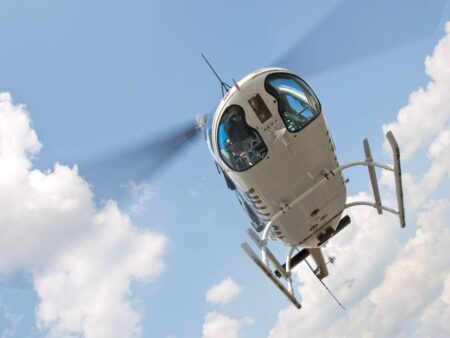 Tragedie întreagă în SUA: O legendă NASCAR a decedat într-un accident de avion împreună cu soția și copiii săi