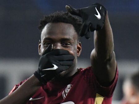 Transferul carierei: impresionând în Superligă, Mutu l-a numit „incredibil”, iar acum se pregătește pentru Premier League.